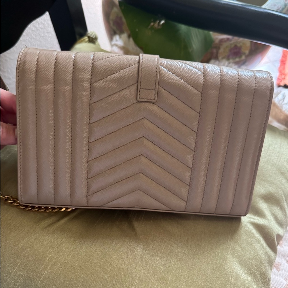 Yves Saint Laurent Quilted Taupe Crossbody Bag - Picture 5 of 8